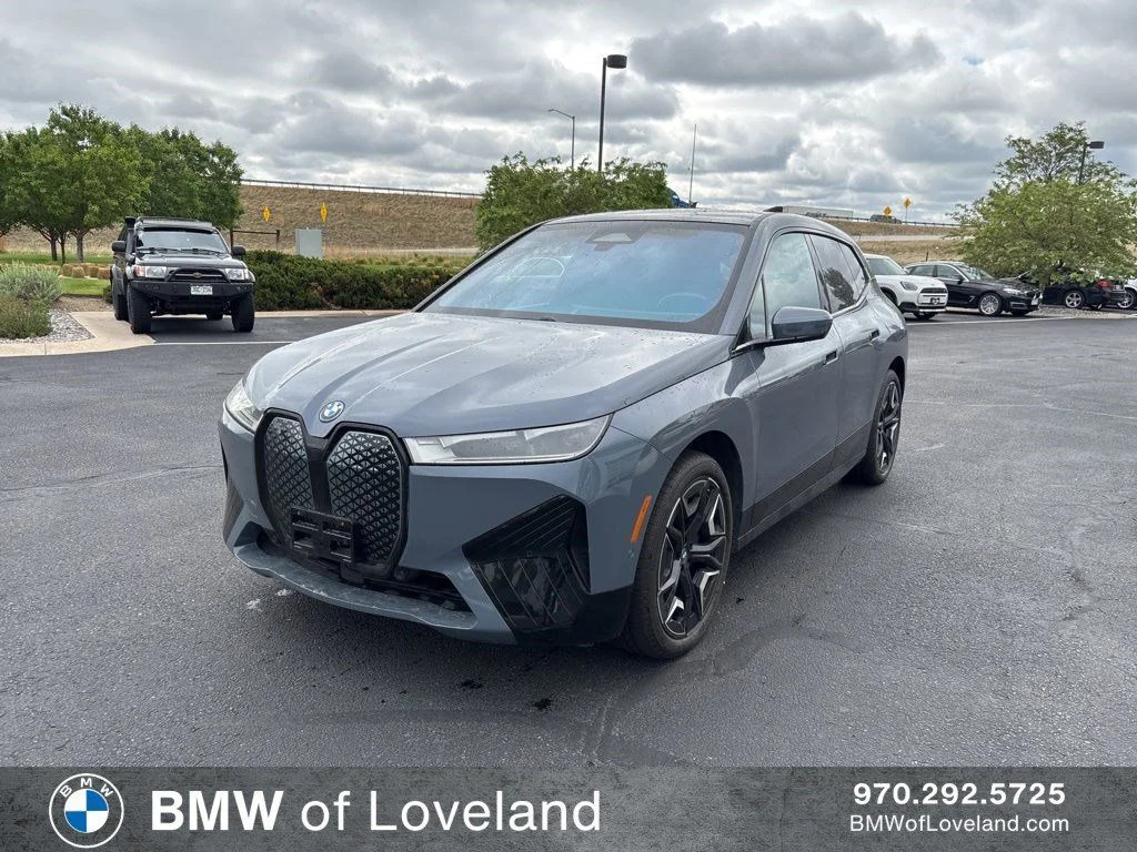 2023 BMW iX xDrive50's photo