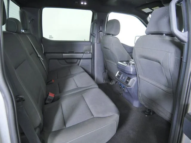 Used 2024 Silver Ford XLT image 15
