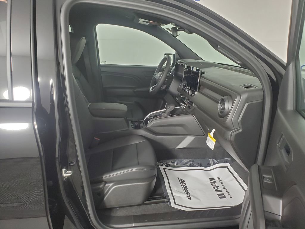 2026 Chevrolet Colorado Trail Boss - Photo 18