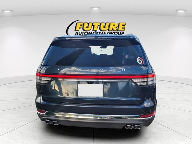 Used 2023 Blue Lincoln Reserve image 4