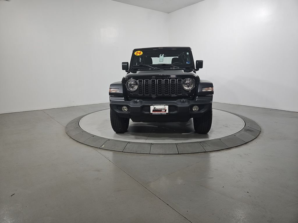 Used 2024 Black Jeep Sport image 9