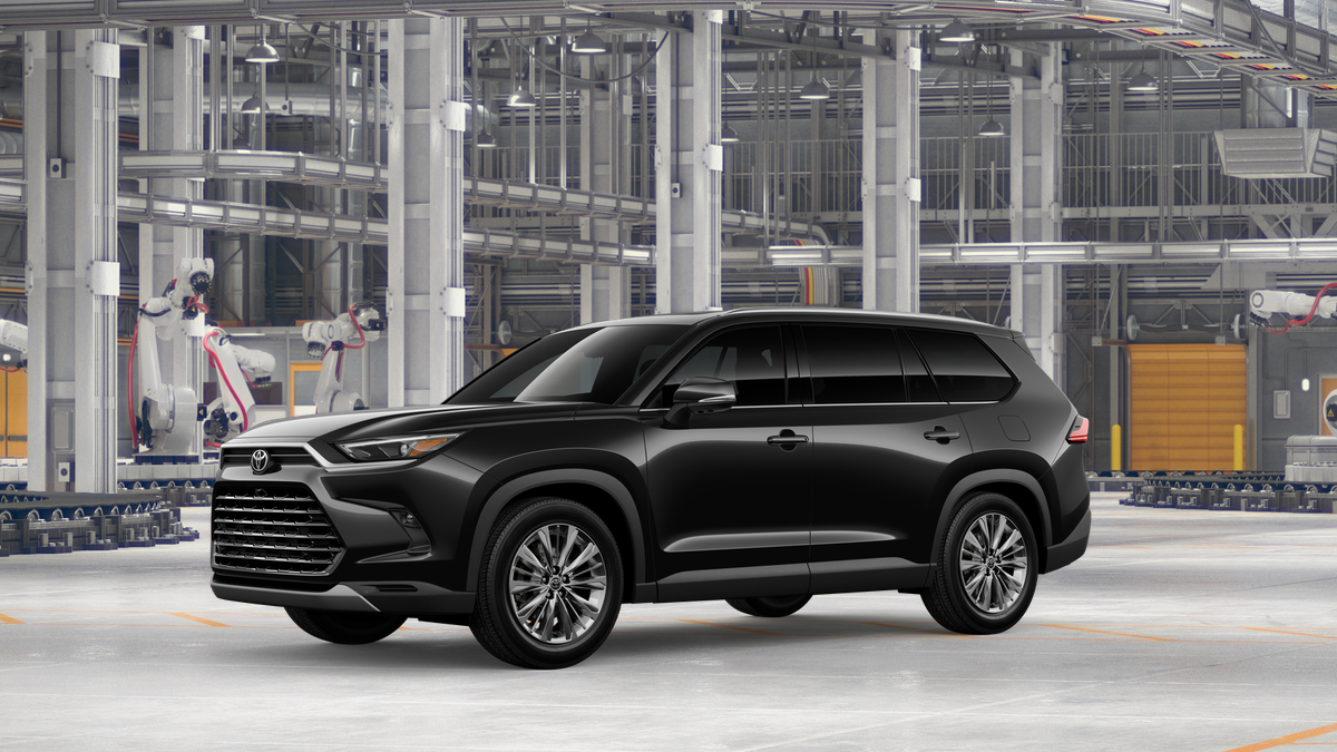 New 2026 Midnight Black Metallic Toyota Platinum image 2