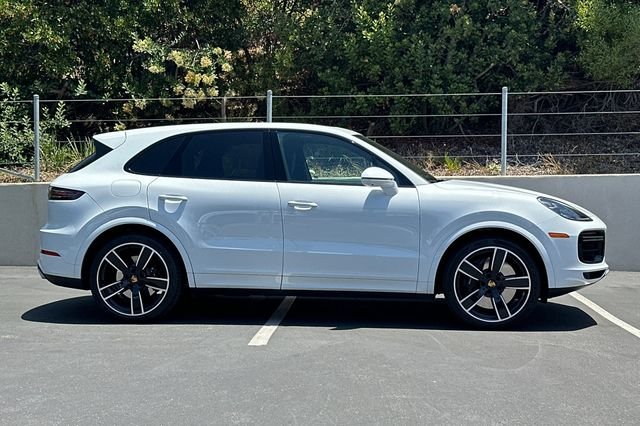 Used 2022  Porsche Turbo image 6