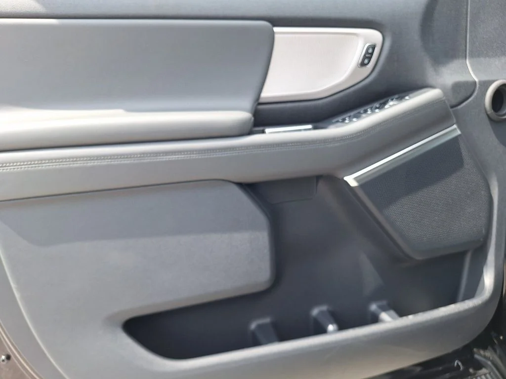 New 2026 Agate Black Metallic Ford Active image 18