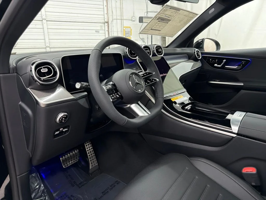 New 2026 Black Mercedes-Benz GLC 300 image 12