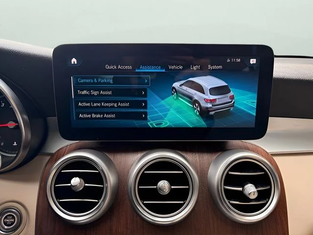 Used 2022 Black Mercedes-Benz GLC 300 image 24