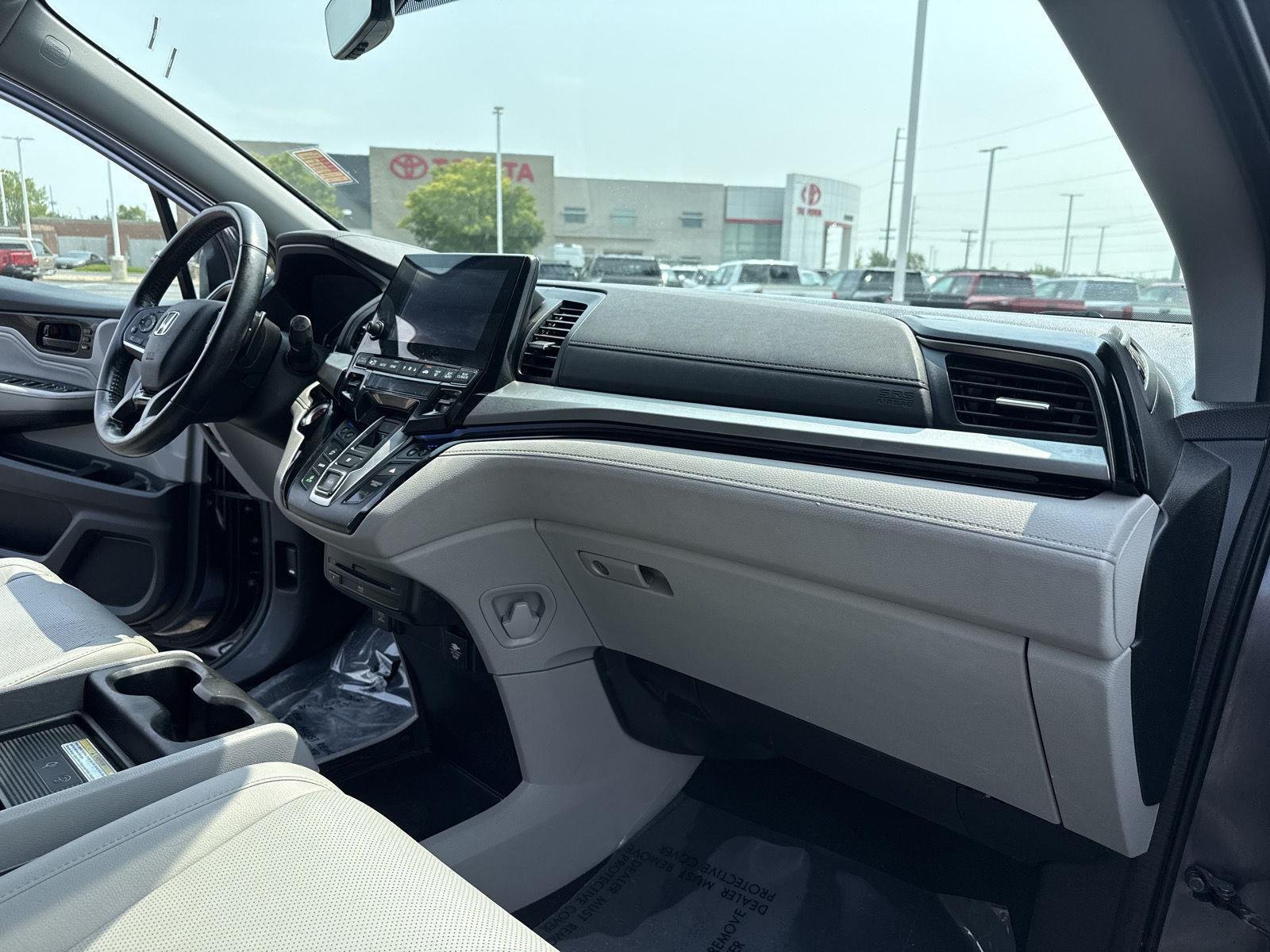 Used 2018 Modern Steel Metallic Honda Elite image 28