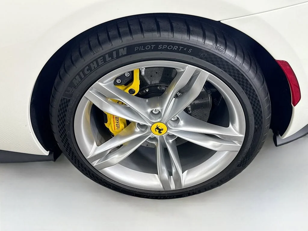 Used 2025 Bianco Avus Ferrari  image 26