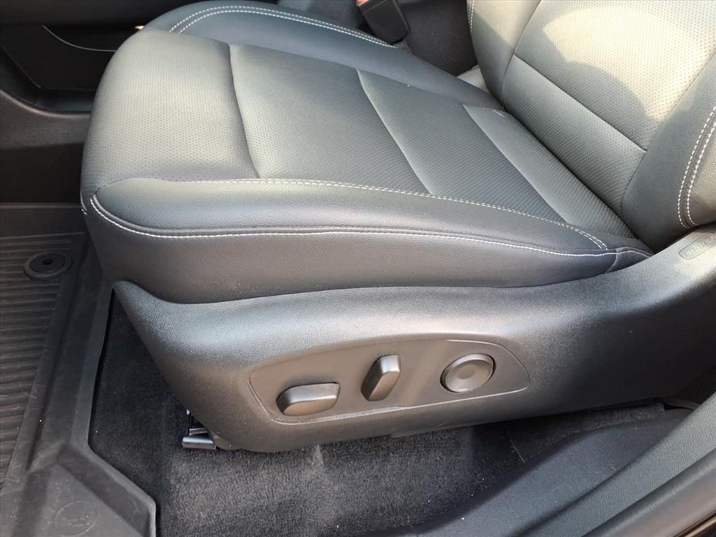 Used 2024 Black Chevrolet LT image 18