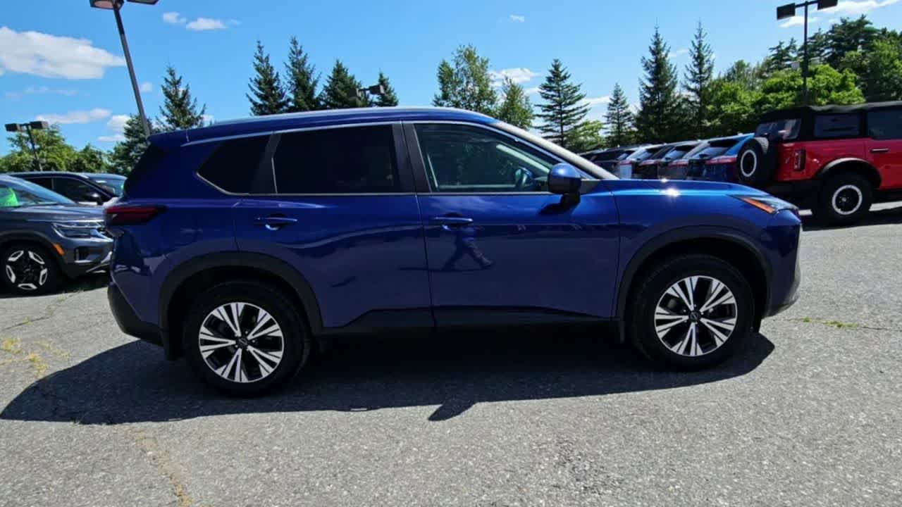 Used 2023 Caspian Blue Metallic Nissan SV image 10