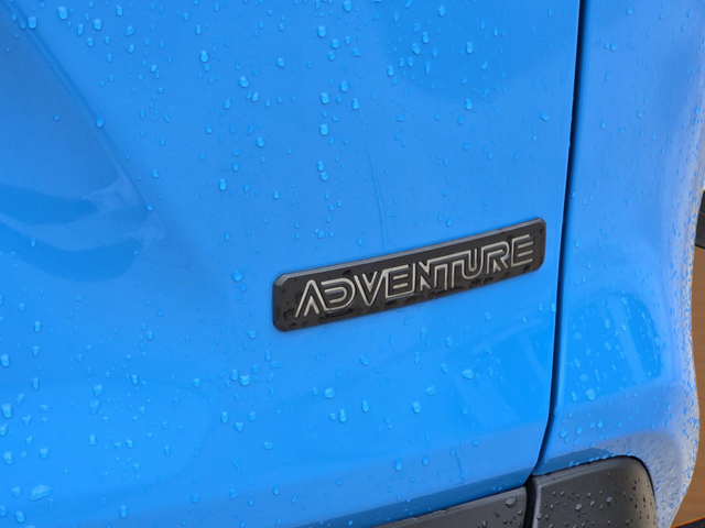 Used 2019 Blue Toyota Adventure image 36