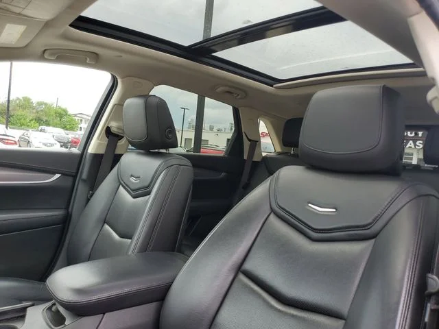 Used 2018 Red Cadillac Luxury image 21