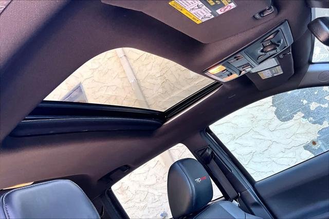 Certified Used 2020 MIDNIGHT BLACK METALLIC Toyota  image 14