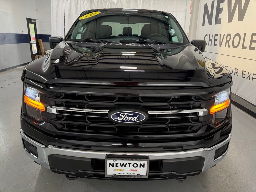 2025 Ford F-150 XLT - Photo 35