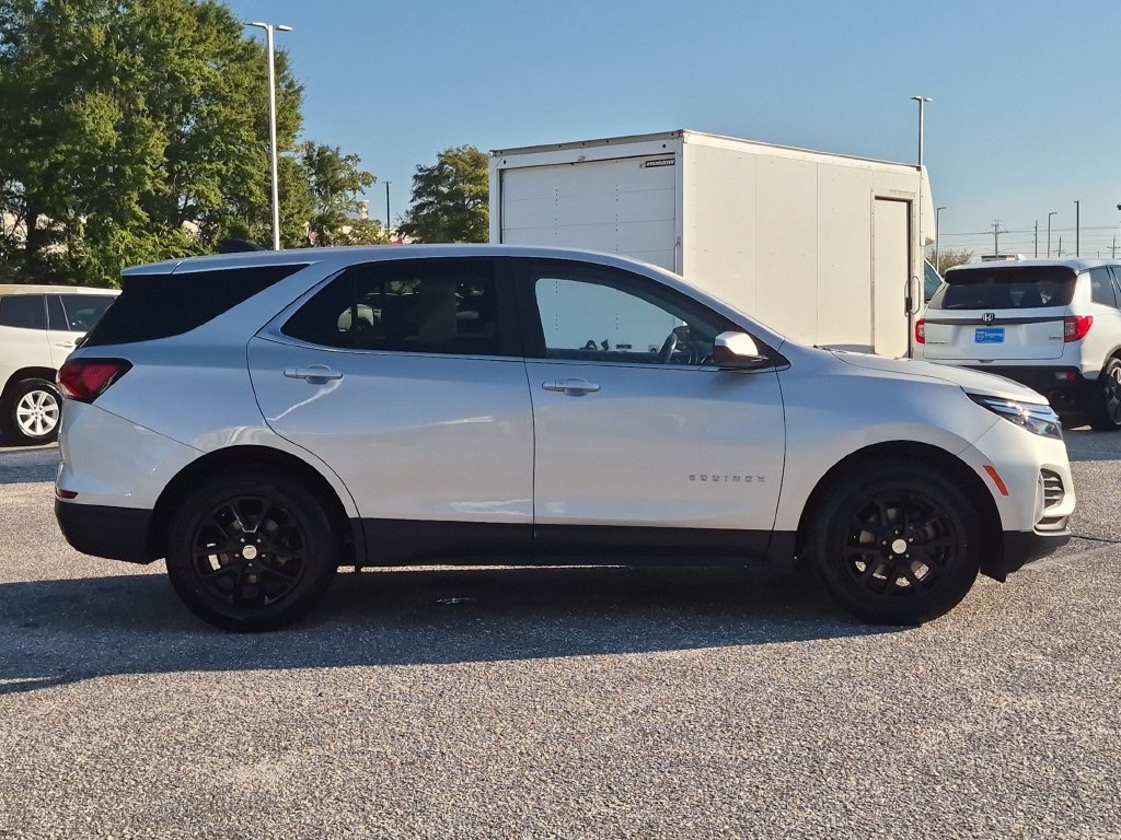 Used 2022 Silver Chevrolet LT image 6