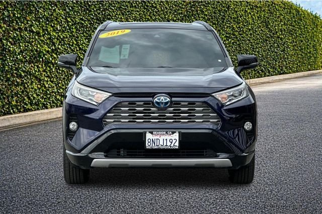 Used 2019 Black Toyota XSE image 9