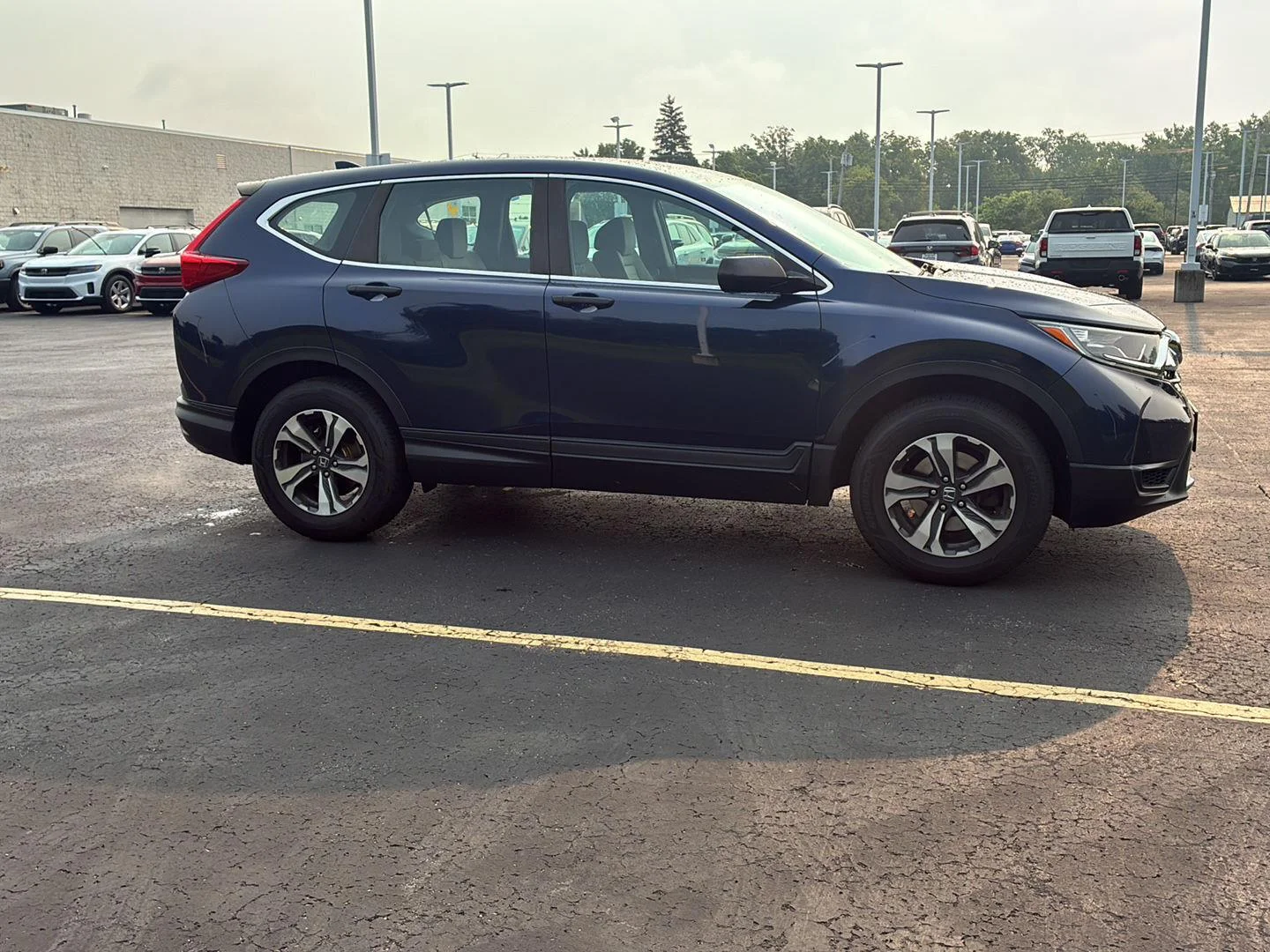 Used 2019 Obsidian Blue Pearl Honda LX image 13