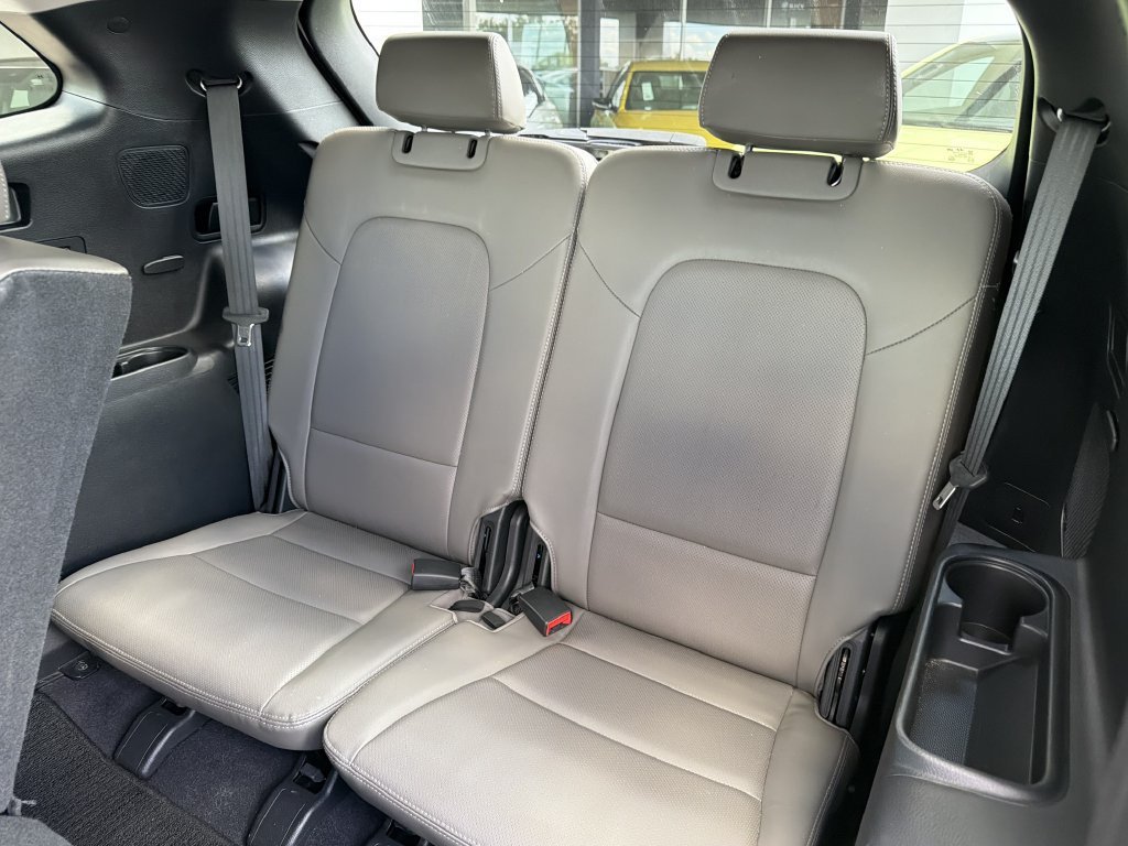 2017 Hyundai Santa Fe SE Ultimate - Photo 20