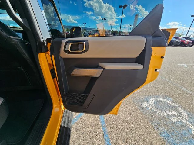 Used 2022 Orange Metallic Ford Wildtrak image 24