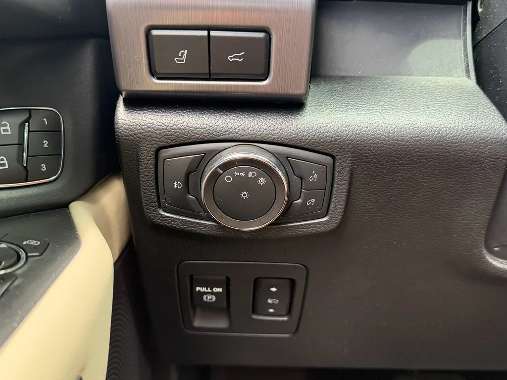 2021 Ford Expedition Platinum - Photo 34
