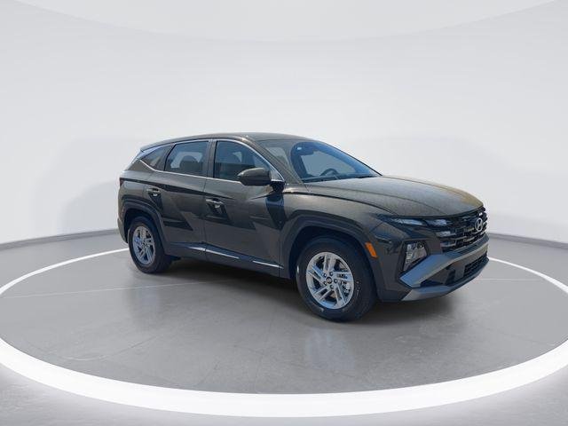 New 2026 Green Hyundai SE FWD image 2
