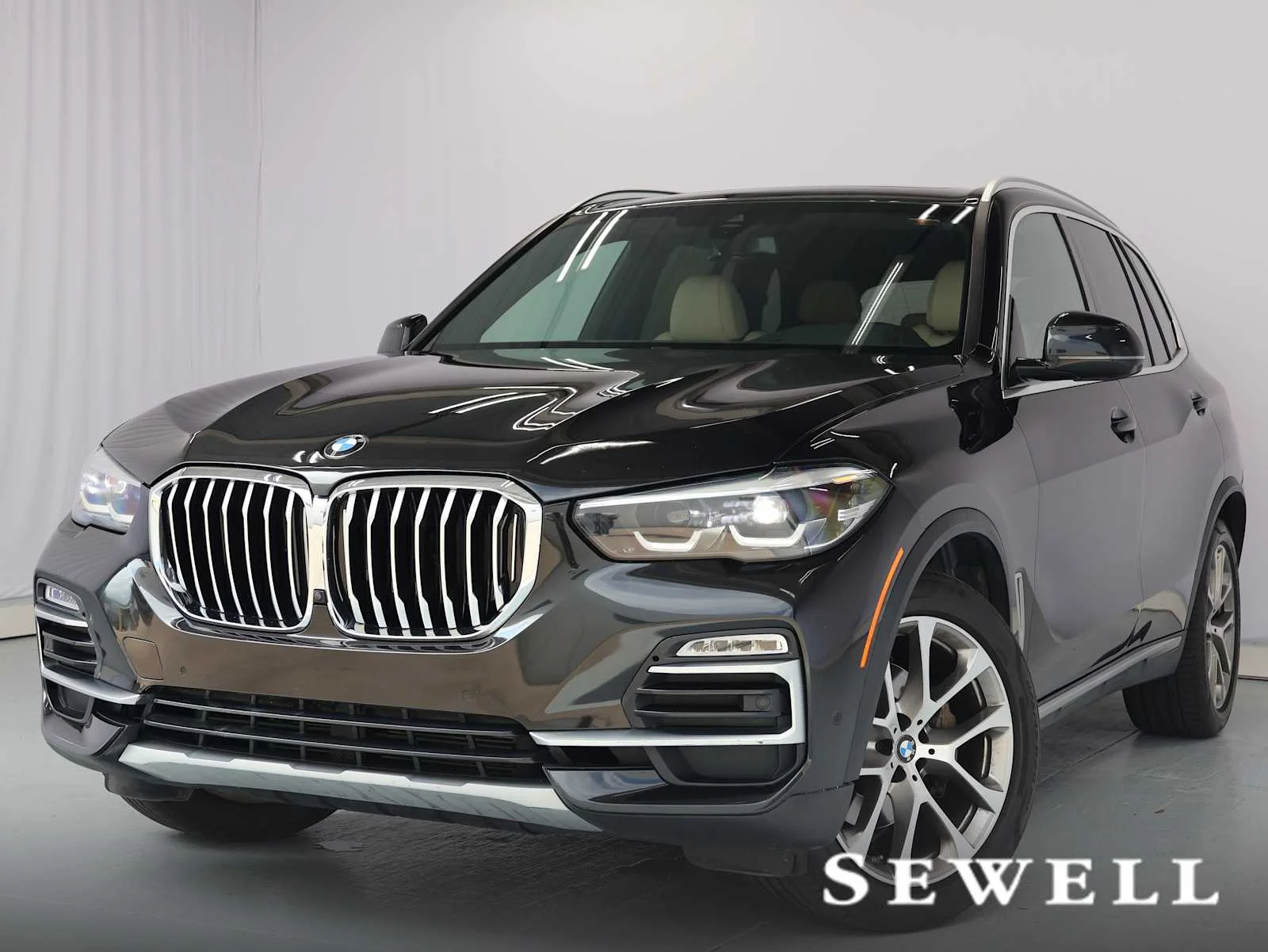 2021 BMW X5 sDrive40i's photo