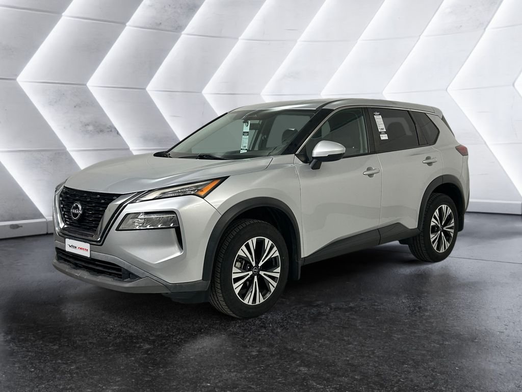 Used 2022 Silver Nissan SV image 3