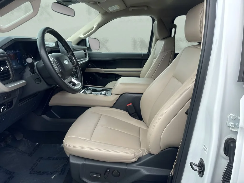 Used 2024 White Ford XLT image 9