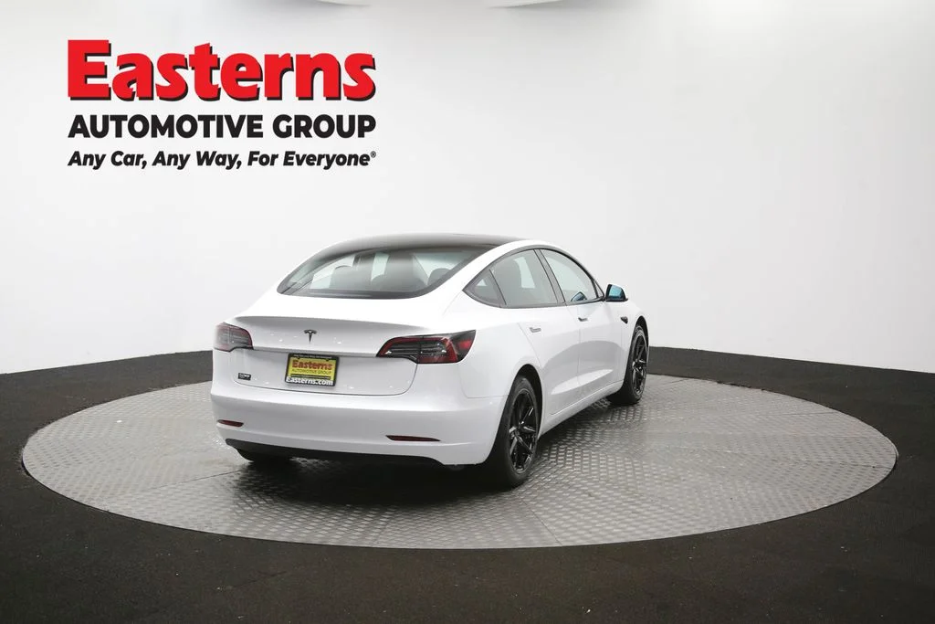 Used 2023 White Tesla Base image 34