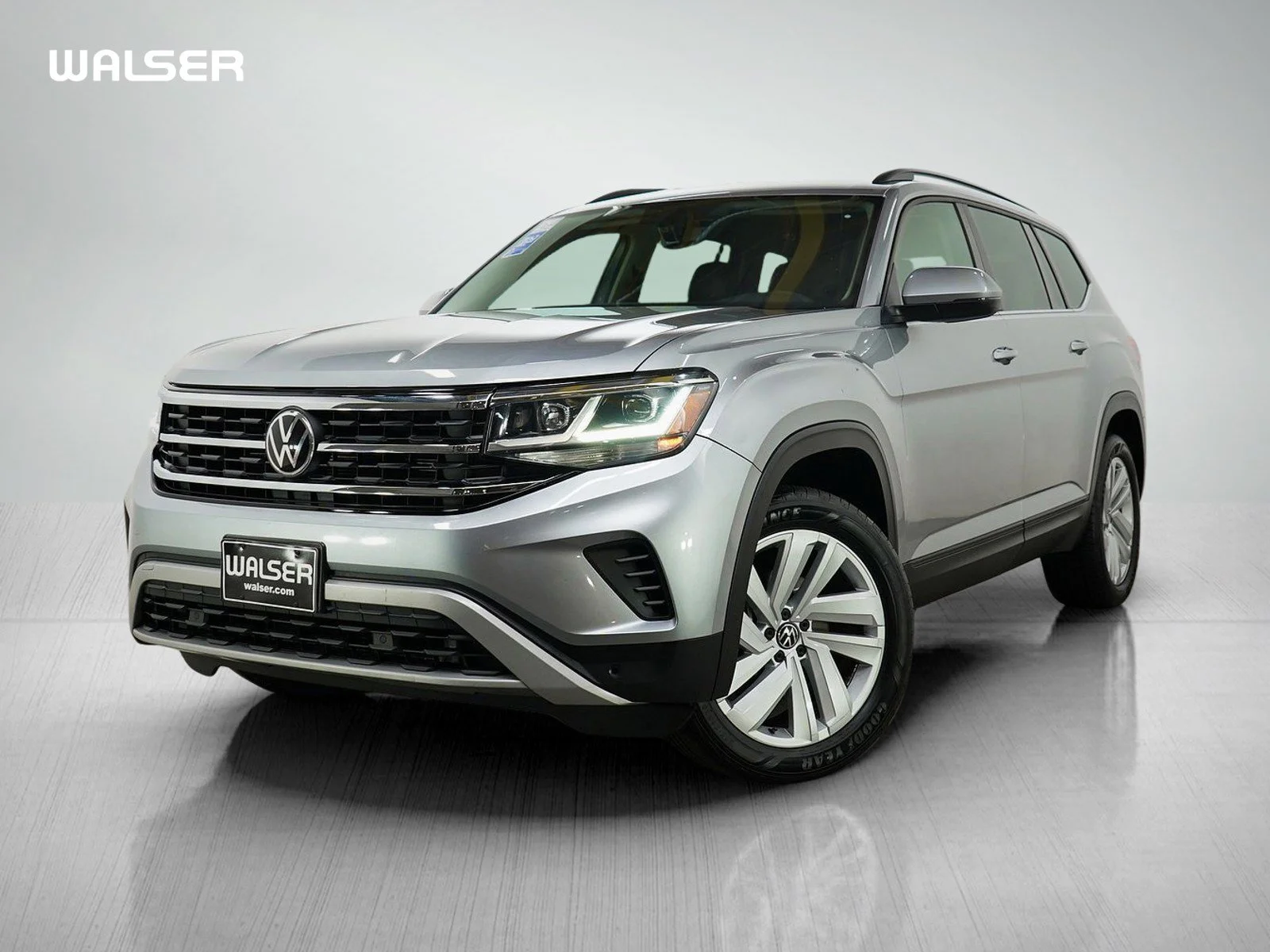 2021 Volkswagen Atlas 3.6L SE w/Tech 4MOTION's photo