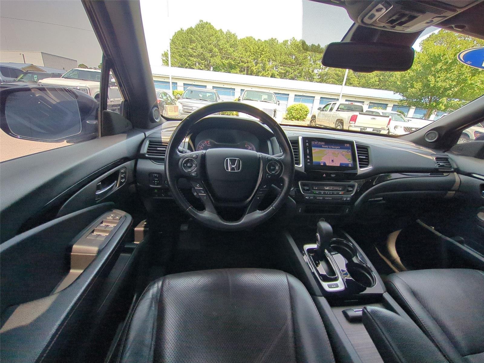 Used 2017 Crystal Black Pearl Honda Black Edition image 35