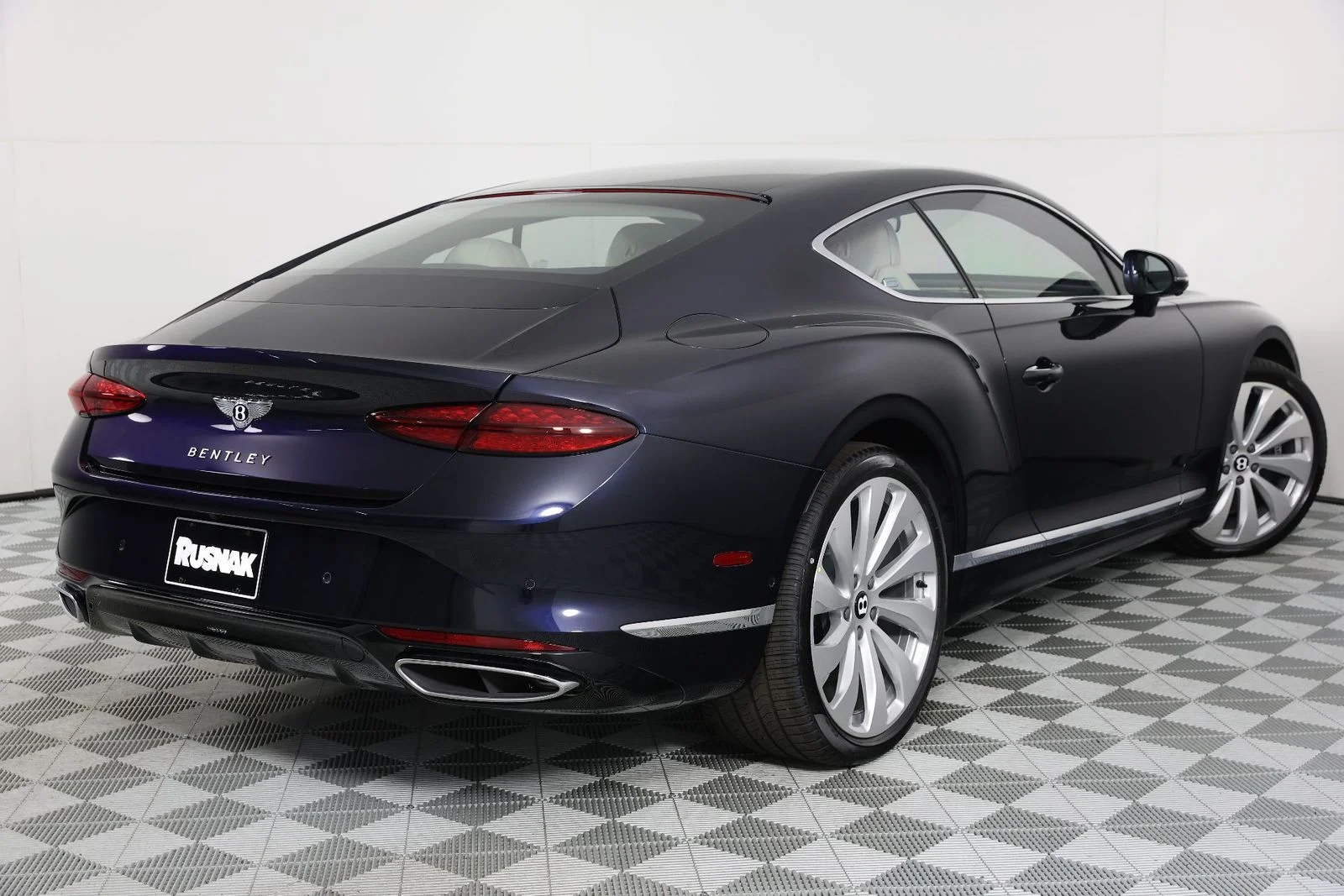 2026 Bentley Continental GT Base - Photo 9