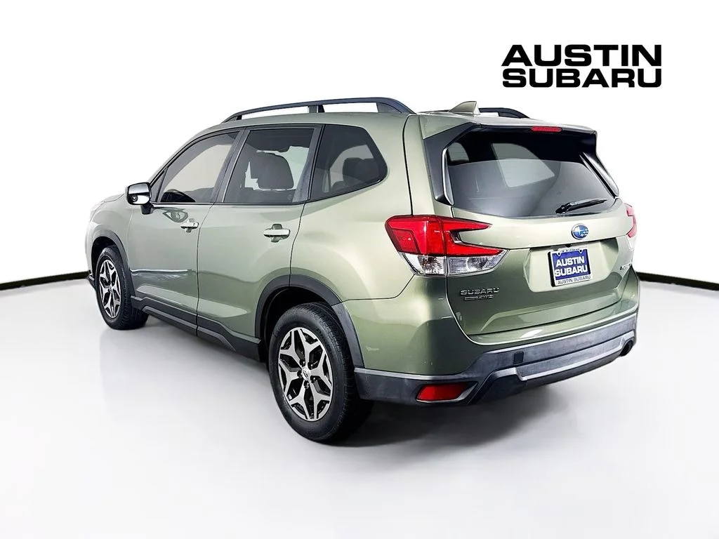 Used 2020 Green Subaru Premium image 5