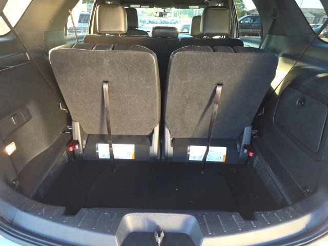 Used 2018 Silver Ford XLT image 11