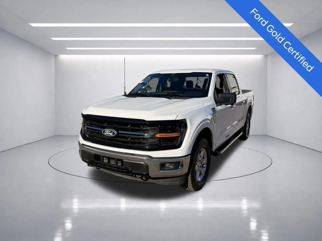 Used 2024 Oxford White Ford XLT image 3