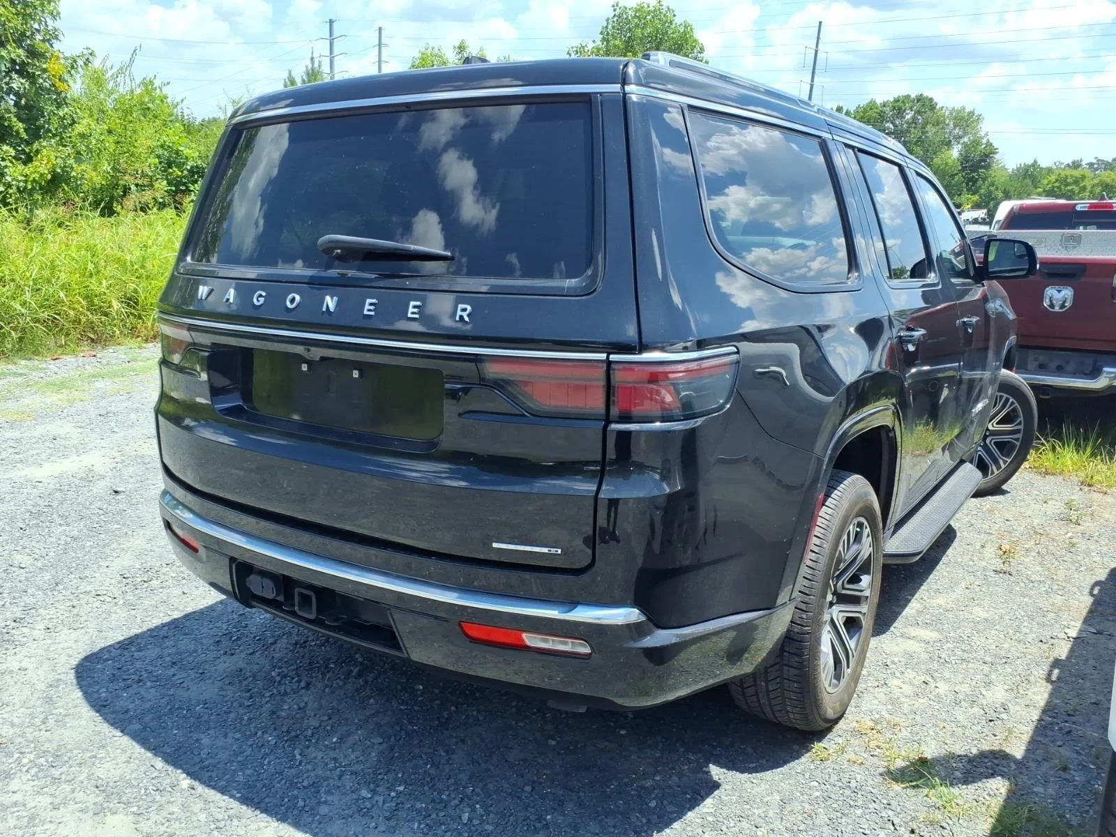 Used 2024 Diamond Black Crystal Pearlcoat Jeep Series II image 10