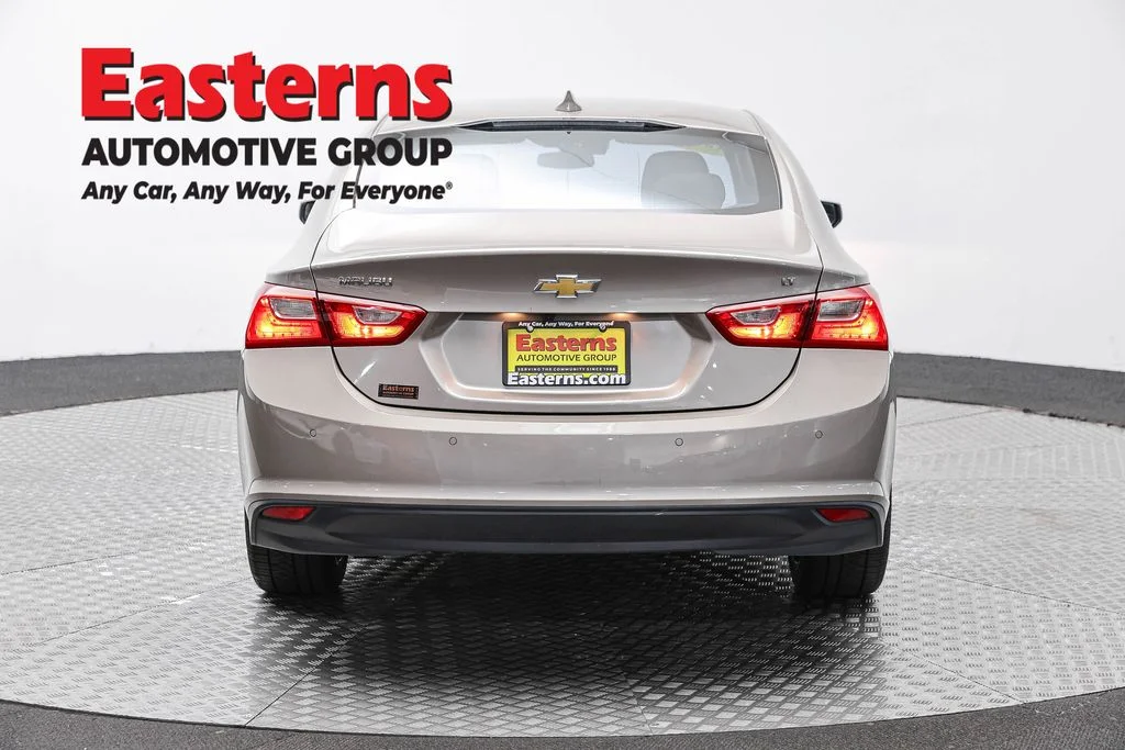 Used 2025 Gray Chevrolet LT image 6