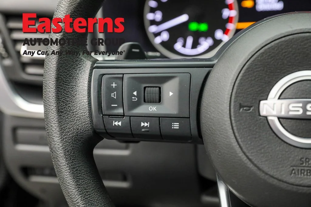 Used 2023 Black Nissan S image 15