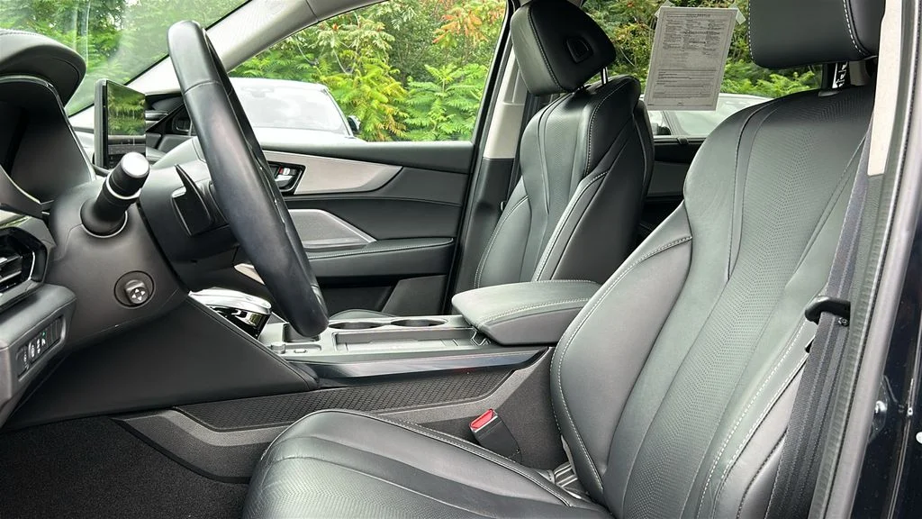 Used 2025  Acura Technology Package image 10