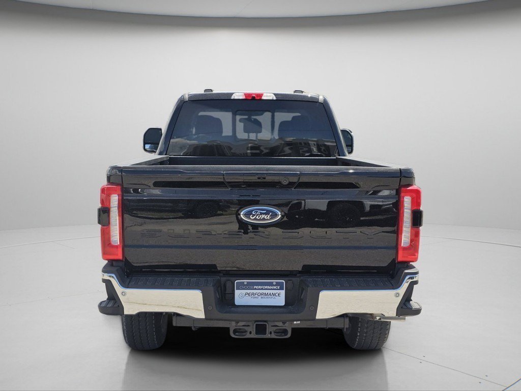 New 2026 Agate Black Metallic Ford LARIAT image 25