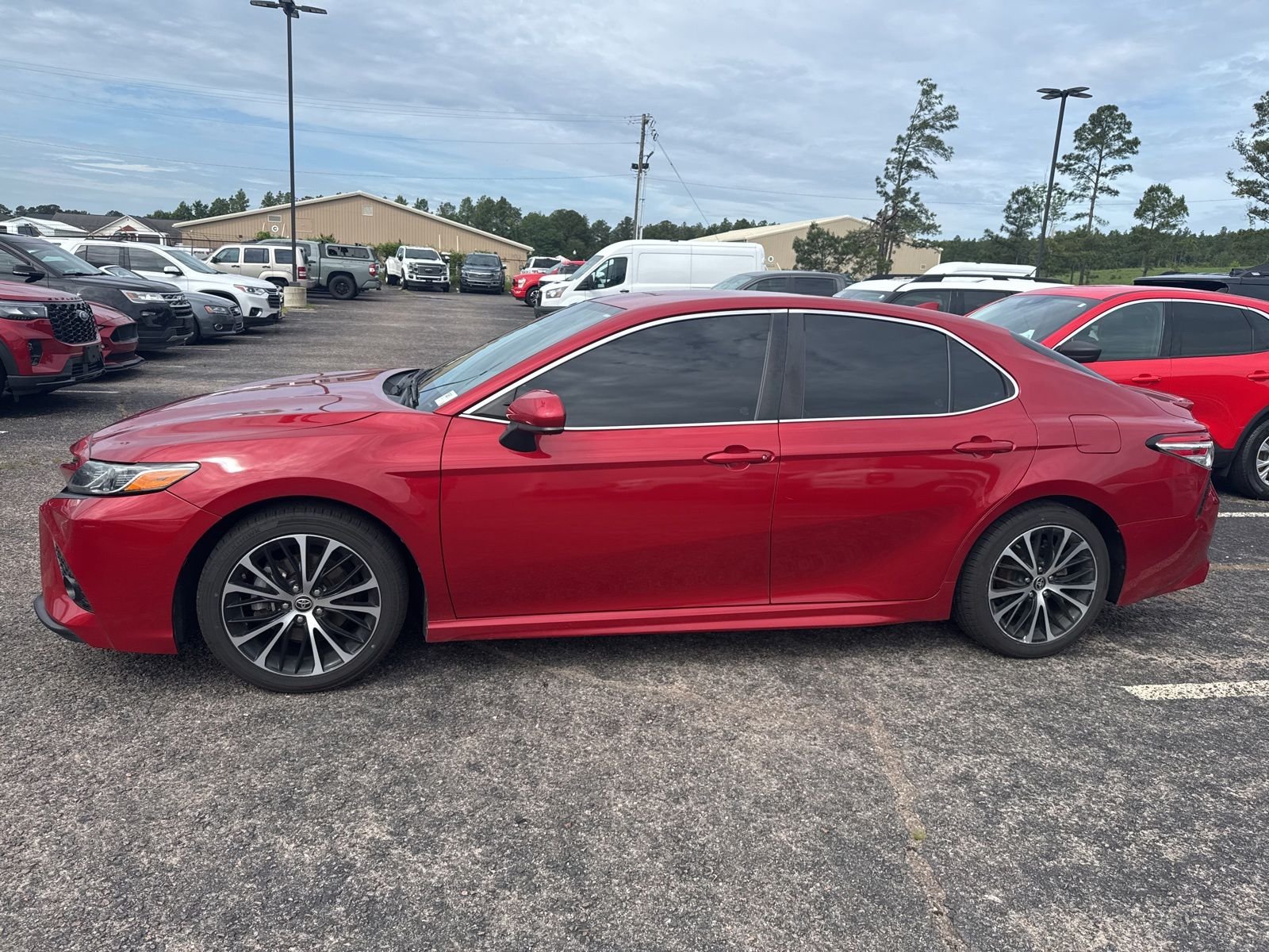 Used 2020 Red Toyota SE image 3