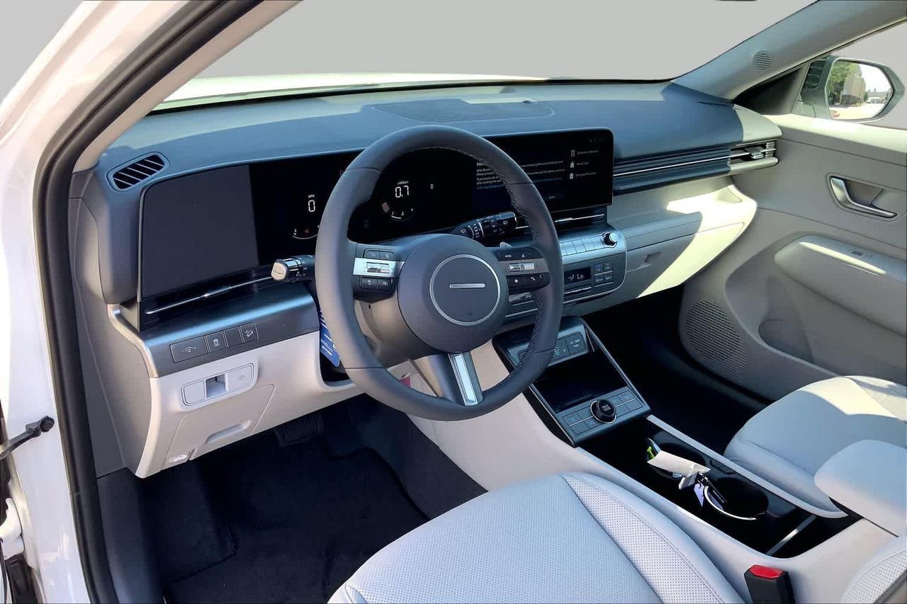 New 2026 Atlas White Hyundai SEL Premium FWD image 9