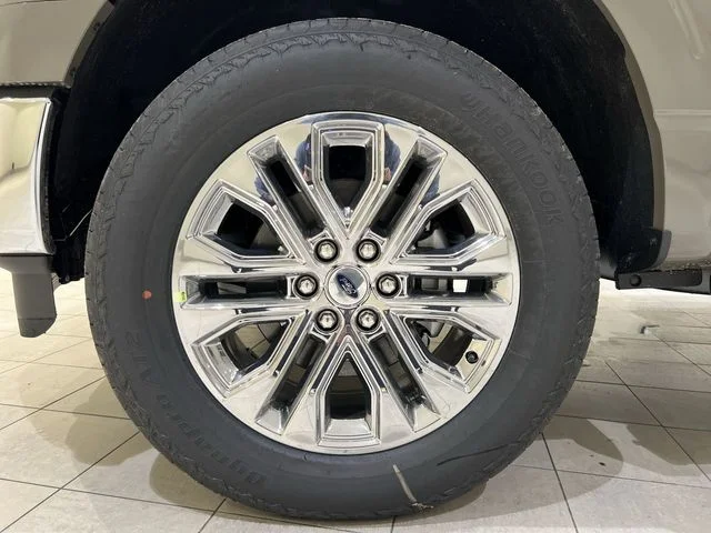 New 2026 Marsh Gray Ford Lariat® image 59