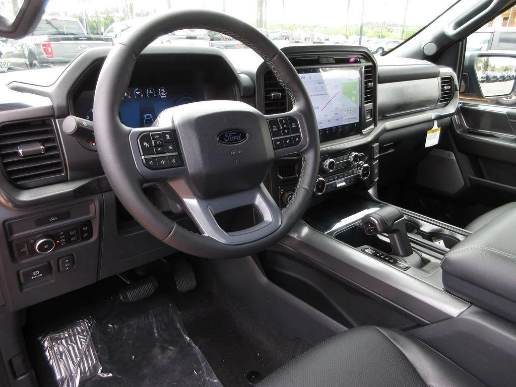 New 2026 Carbonized Gray Metallic Ford Lariat image 13