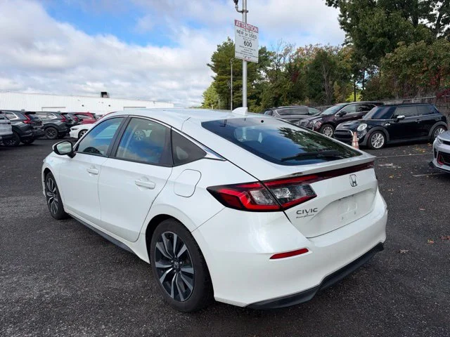 Used 2024 Platinum White Pearl Honda EX-L image 7