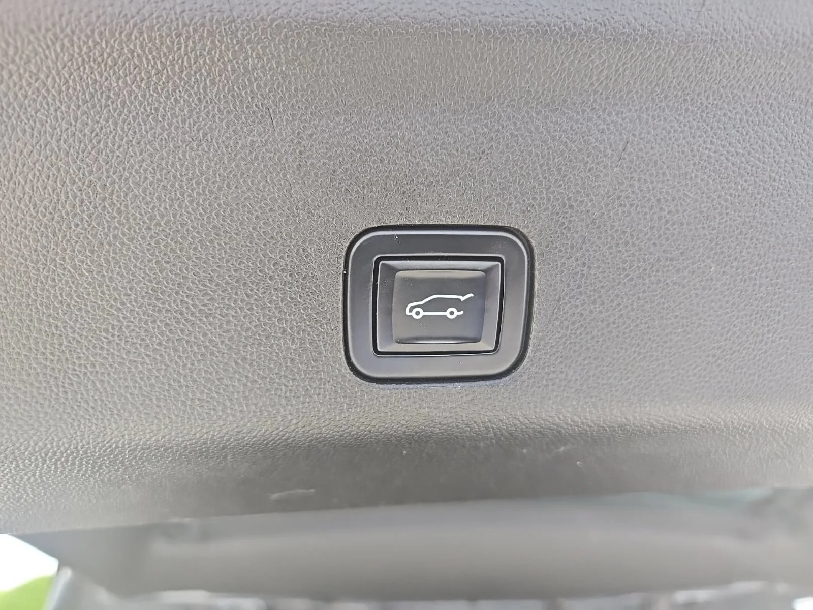 Used 2022 Satin Steel Metallic GMC Denali image 19