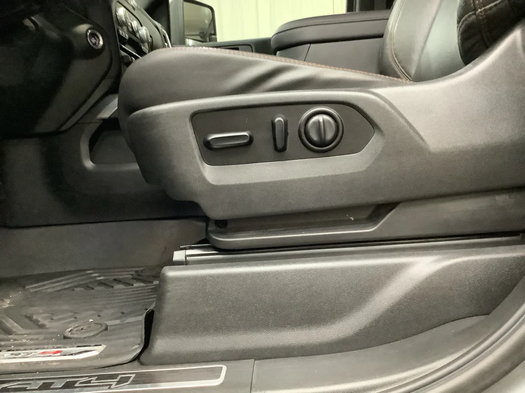 Used 2020 Satin Steel Metallic GMC AT4 image 14