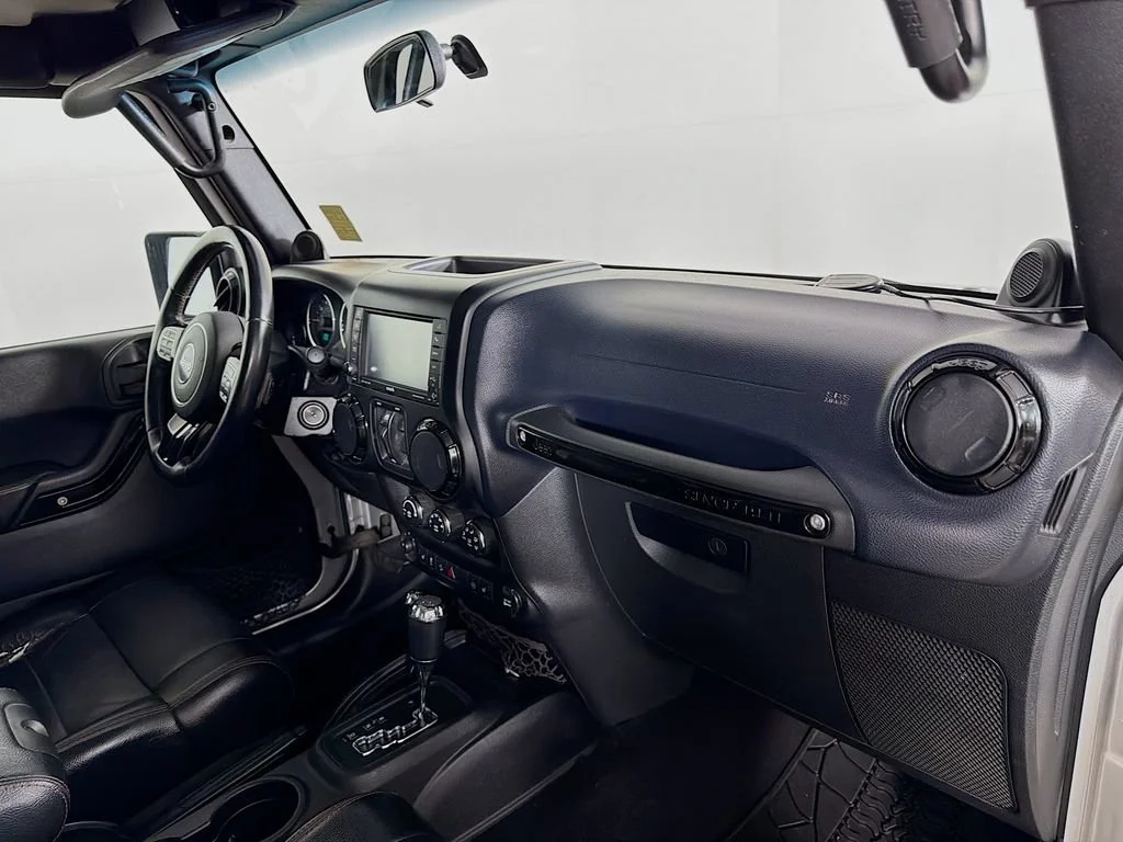 Used 2012 Silver Jeep Altitude image 23