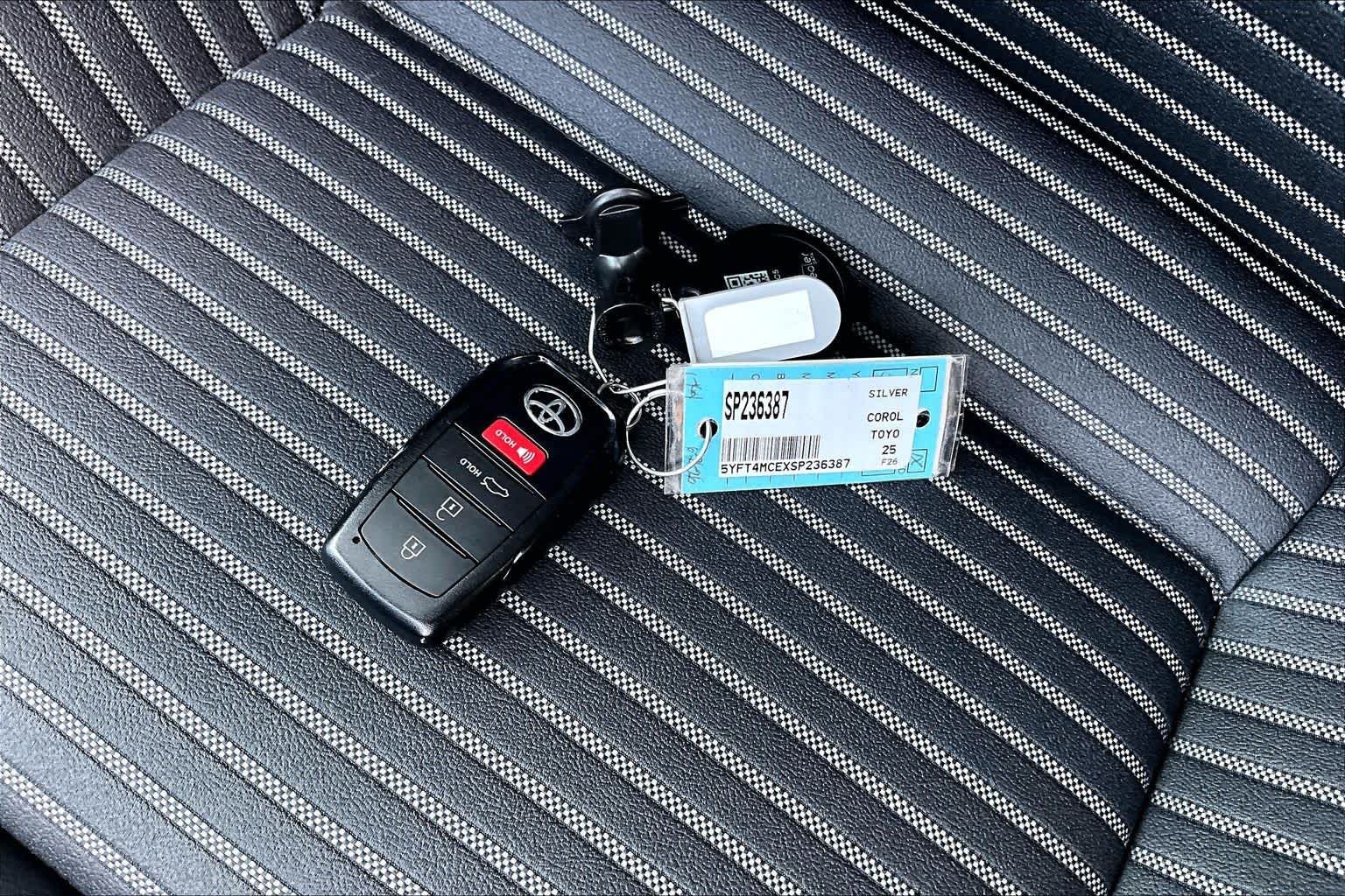 Used 2025 Classic Silver Metallic Toyota XSE image 15