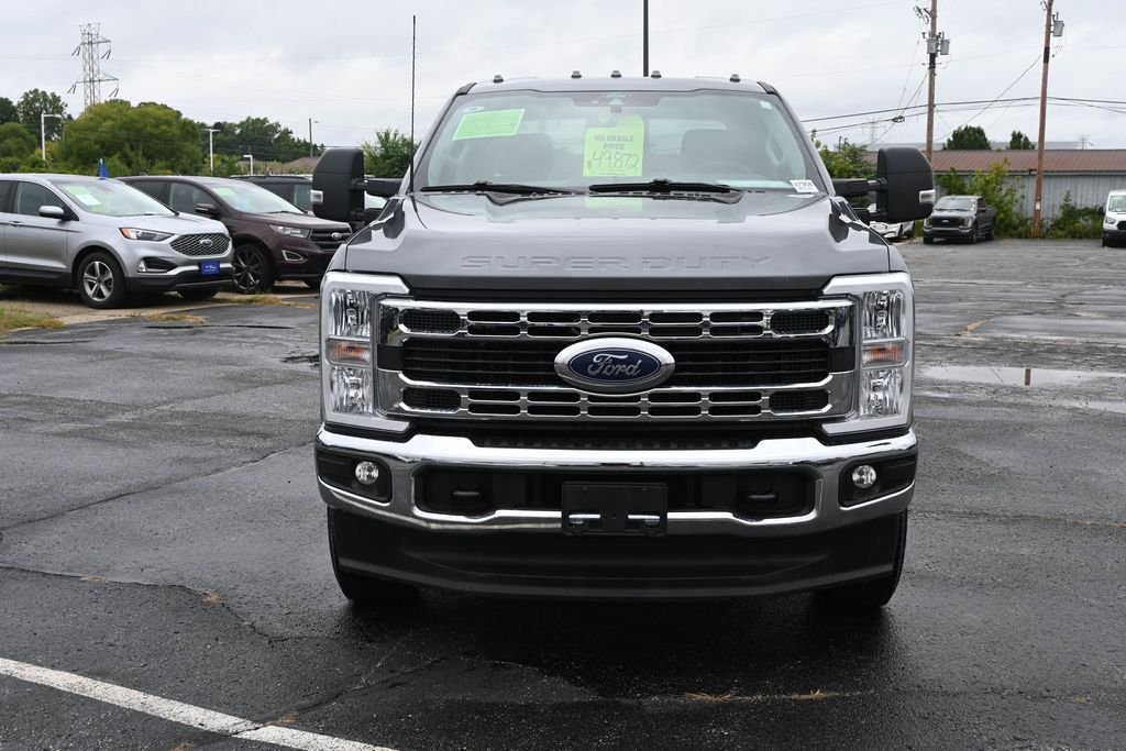 Used 2024 Gray Ford XLT image 6